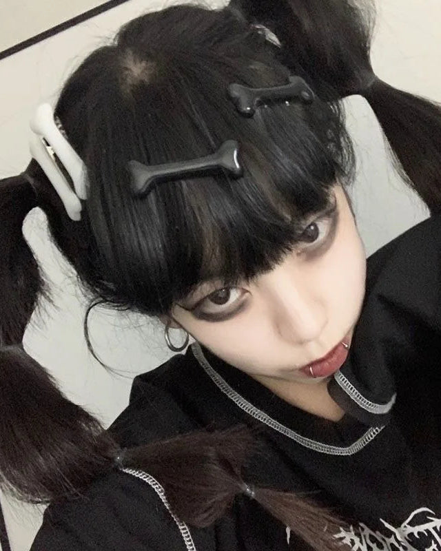 "SKELETON" HAIRCLIP