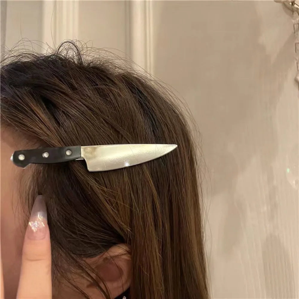 "MANIC" HAIR CLIP