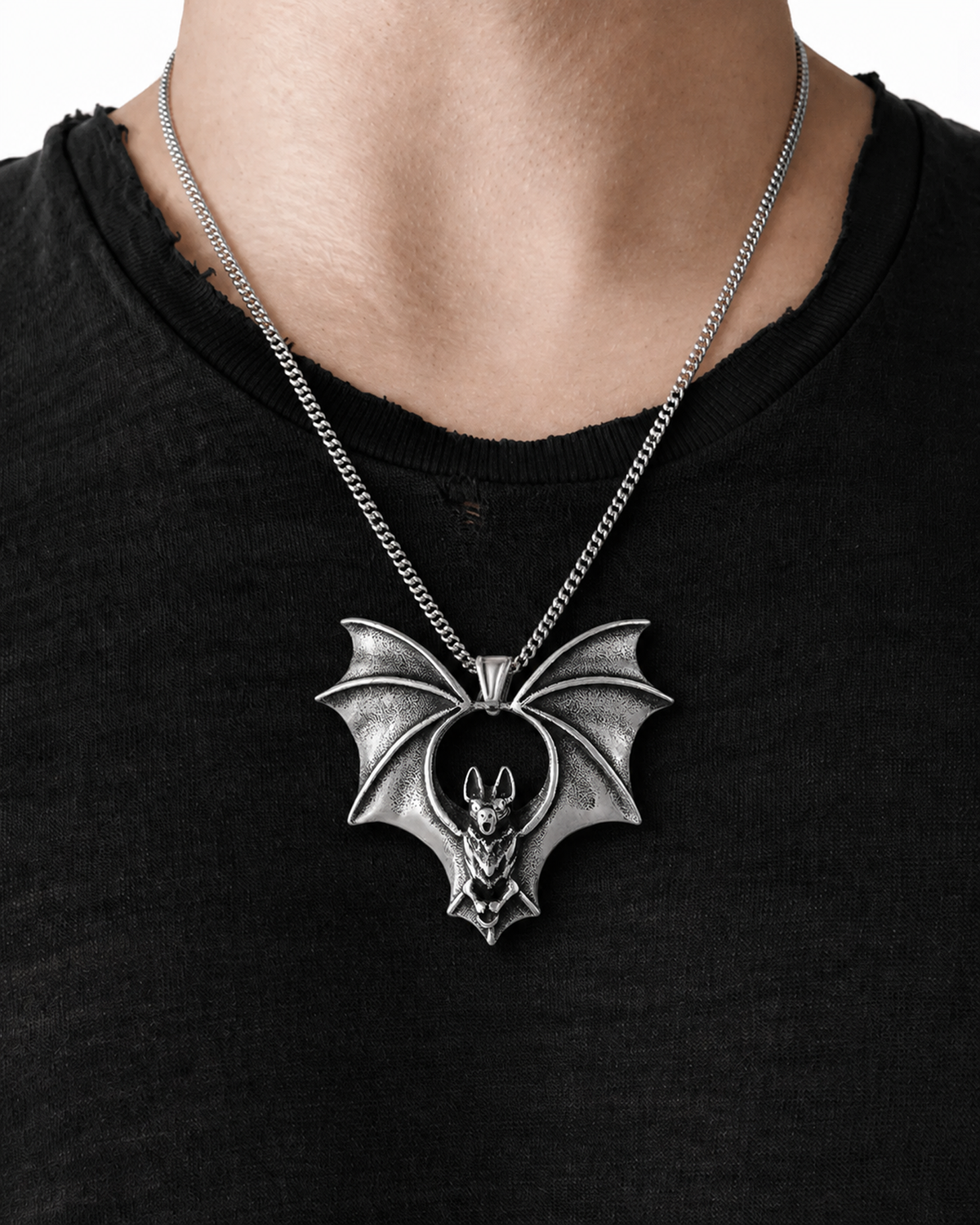 "NOCTURNAL" NECKLACE