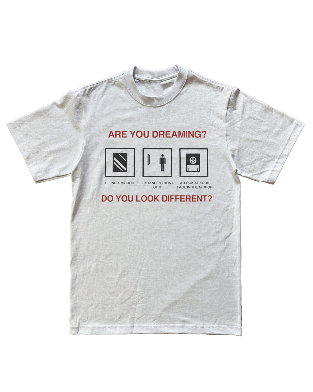 "DREAMING" TEE
